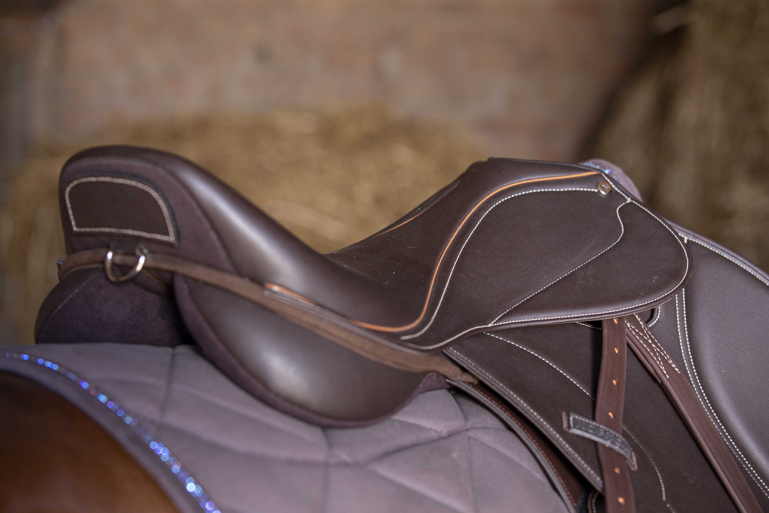 NORTON CLUB - Rexine Evol - Close Contact Sattel - Image 13