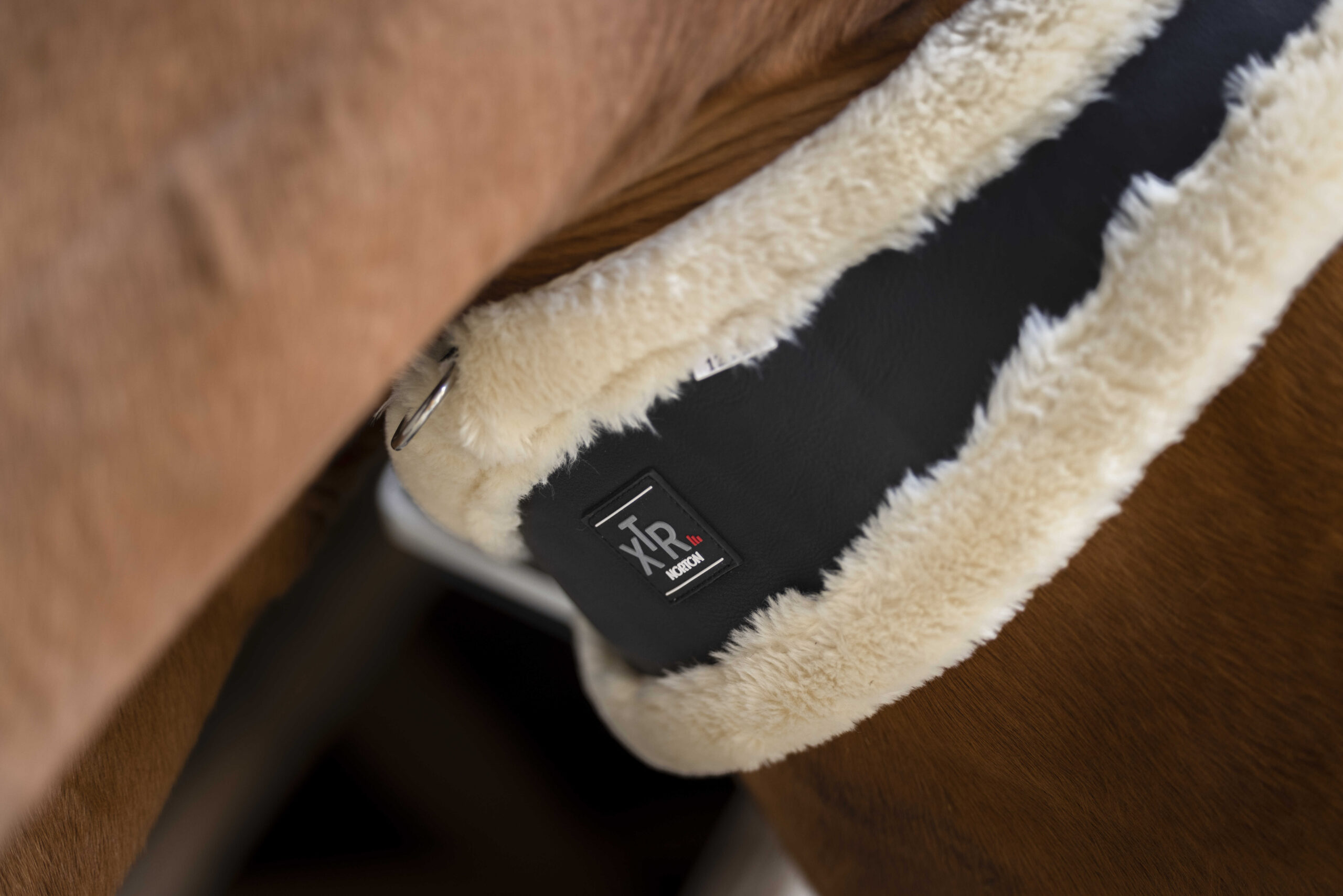 Saddle Girth NORTON - XTR Synthetic Lambskin - Image 2