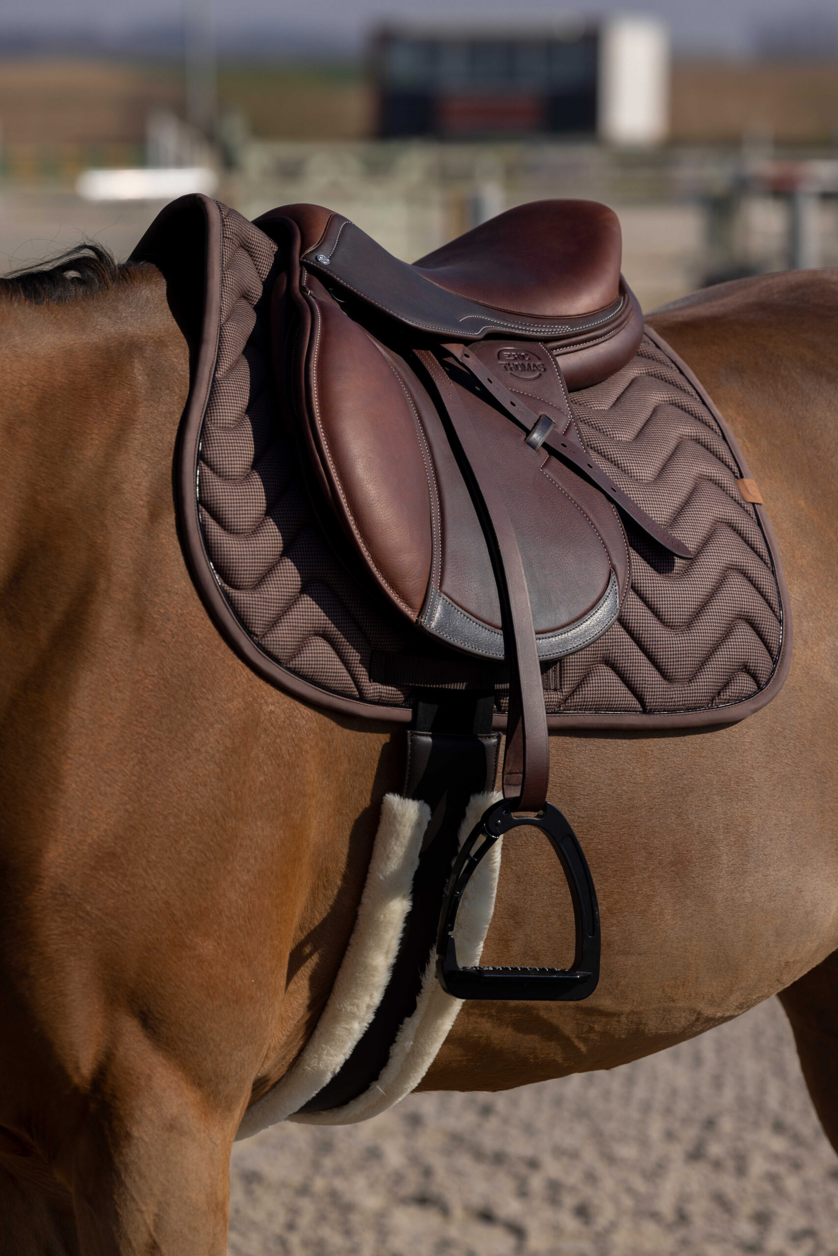 EQUITHÈME Saddle pad - Tweed surface - Image 3