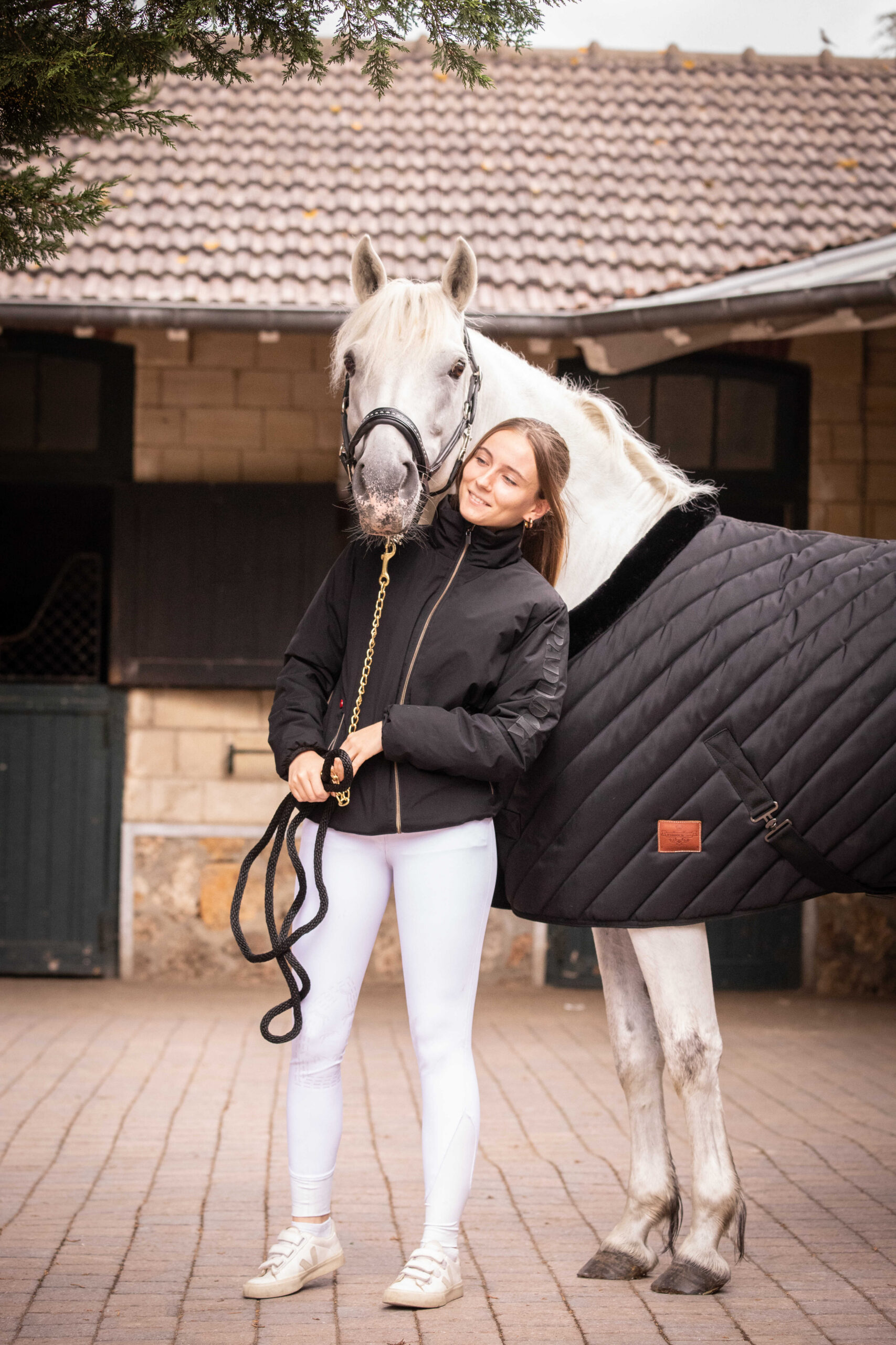 PADDOCK Stable rug 400 gr. - Image 12