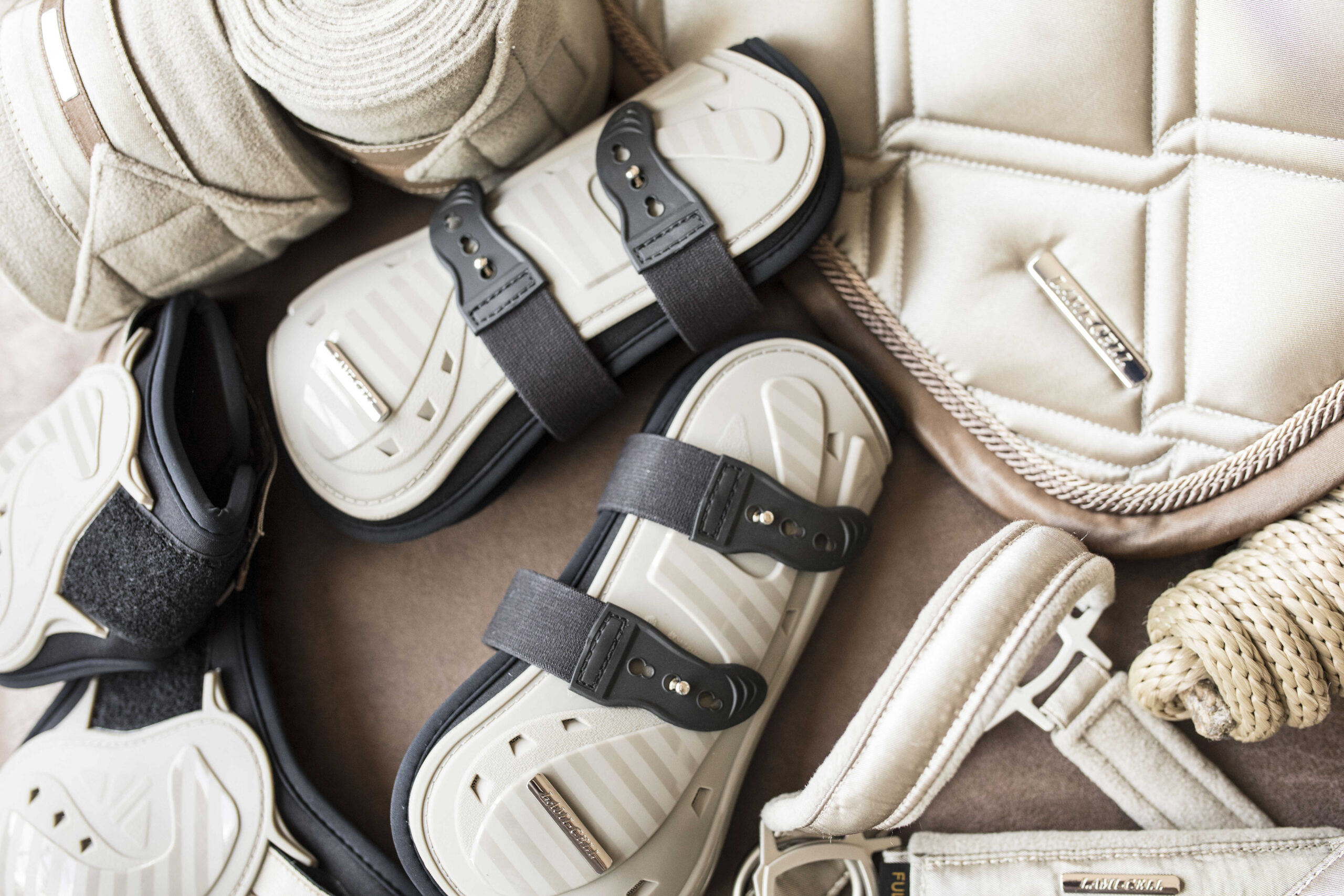 LAMI-CELL Halter - Aurora