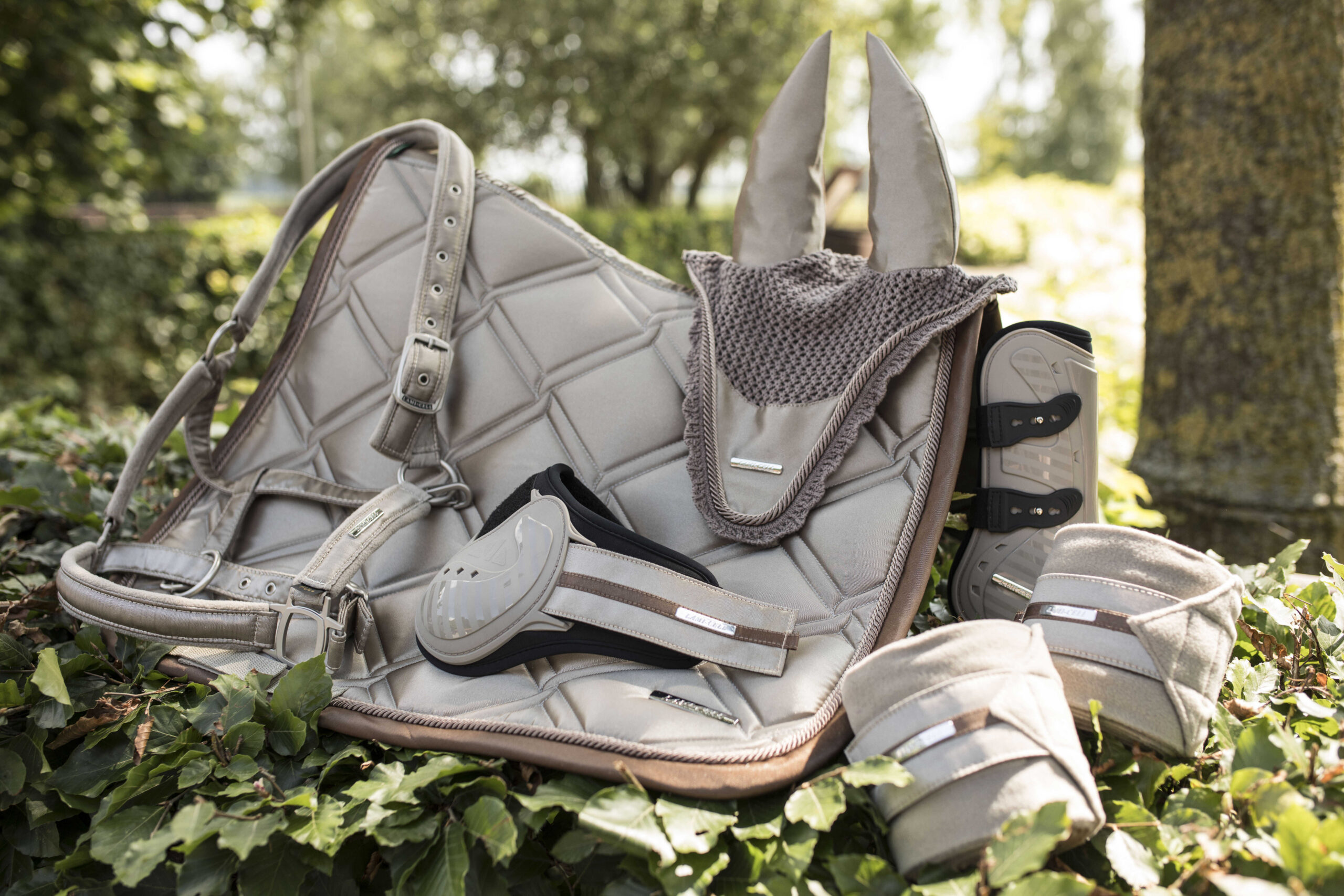 LAMI-CELL Halter - Aurora - Image 5