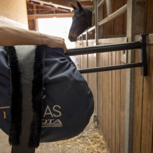 HIPPOTONIC Removable saddle and saddle pad holder
