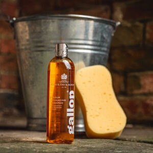 CARR & DAY & MARTIN Shampoo Gallop® for foxes and palominos