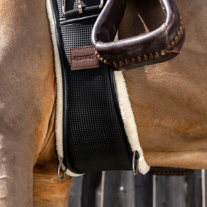 WESTRIDE Belt made of synthetic sheepskin