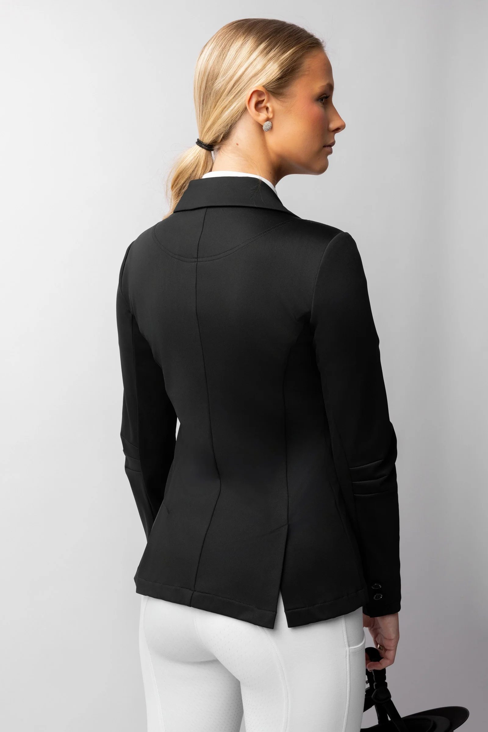 HORZE Ada Women´s Showjacket With Glimmer - Image 6