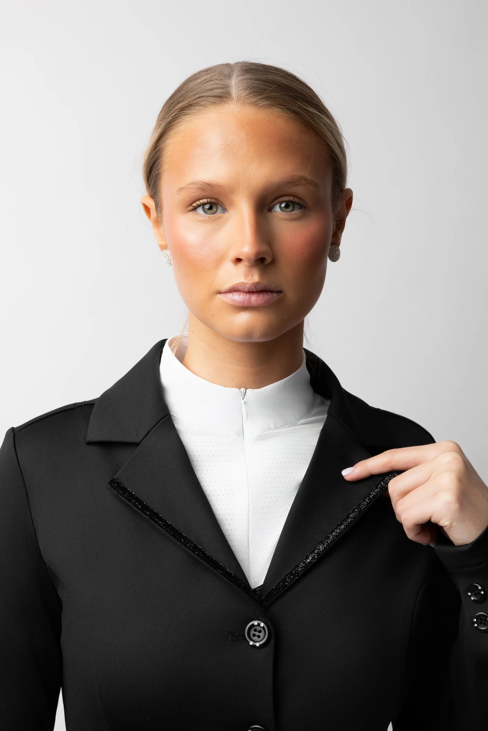 HORZE Ada Women´s Showjacket With Glimmer - Image 5